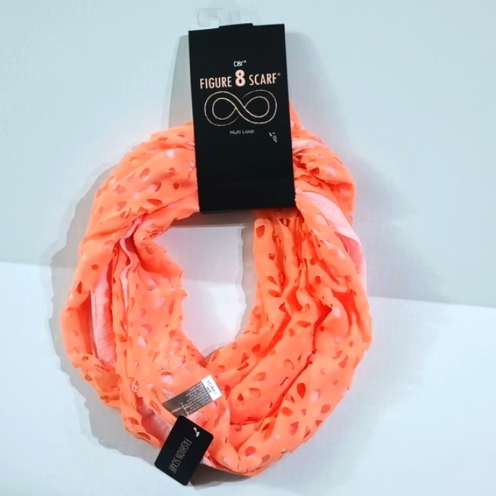New! D&Y Figure 8 Scarf Multi Loop Color Peach